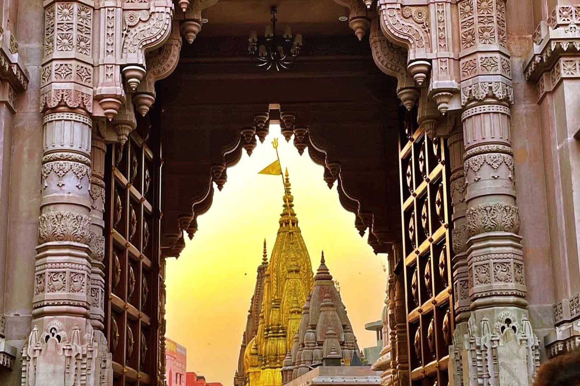 Spiritual Triangle — Varanasi, Prayagraj & Ayodhya Senior Citizen Package photo 3