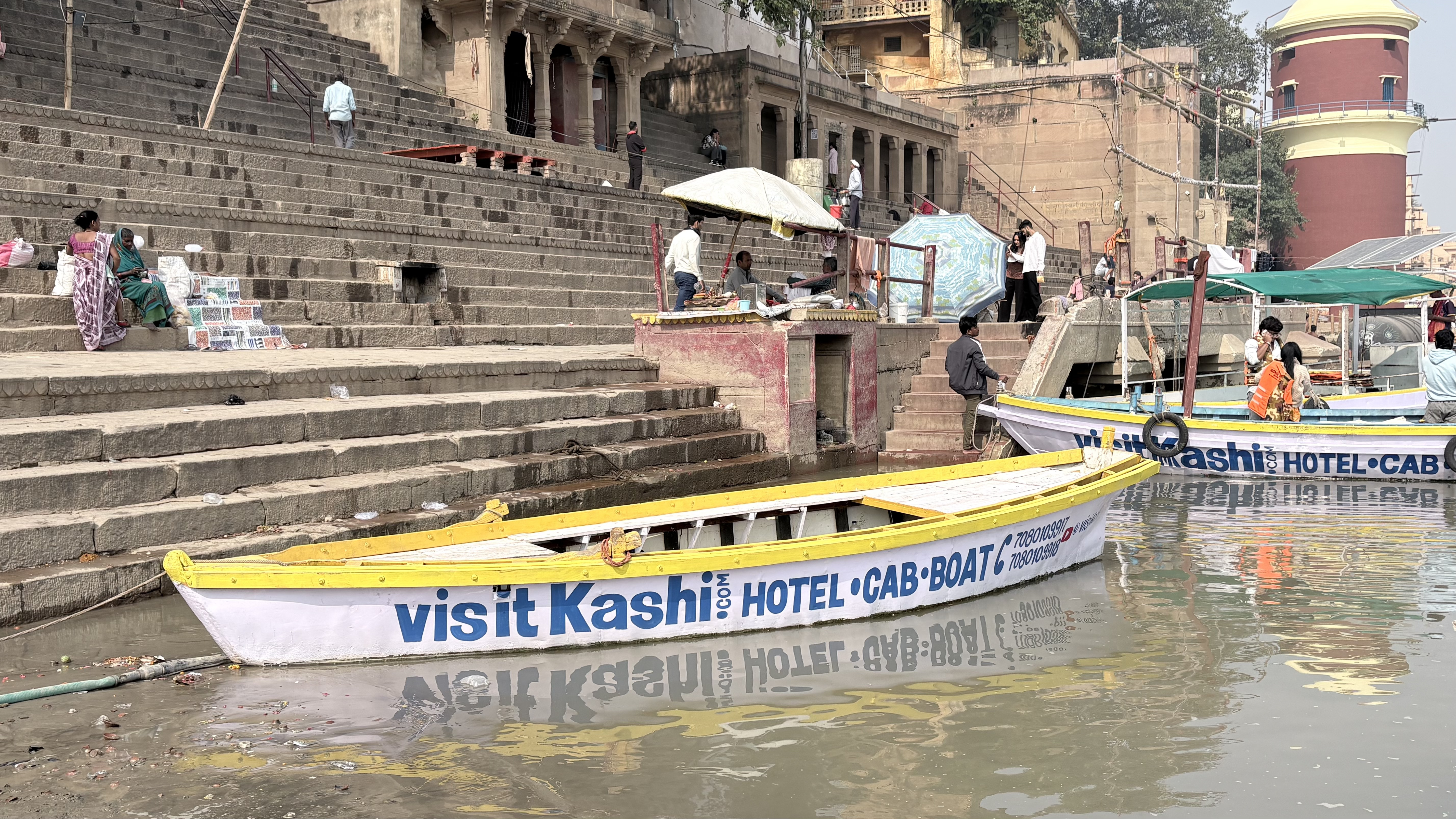 Morning Sunrise Hand Boat Ride in Varanasi